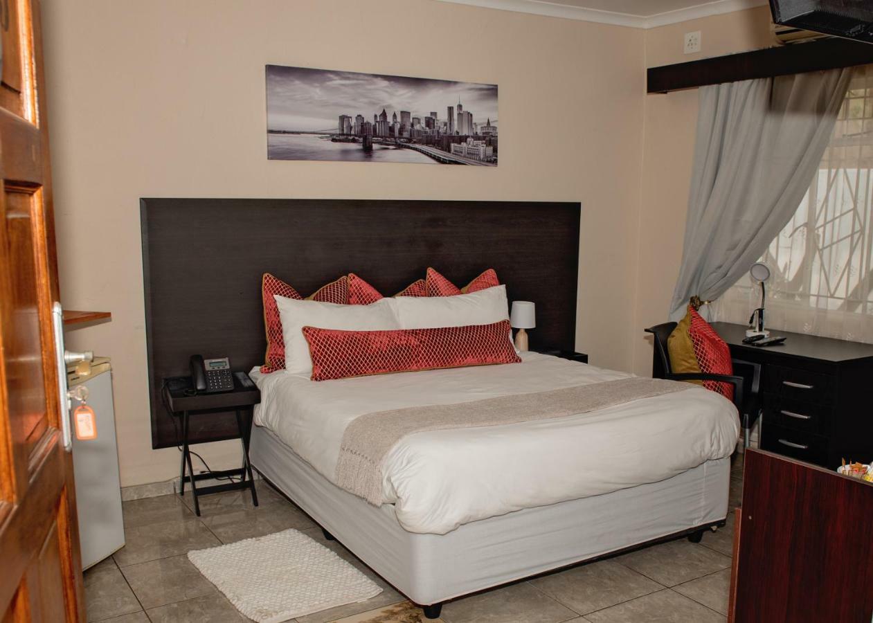 Savannah Guest House Polokwane Exterior foto