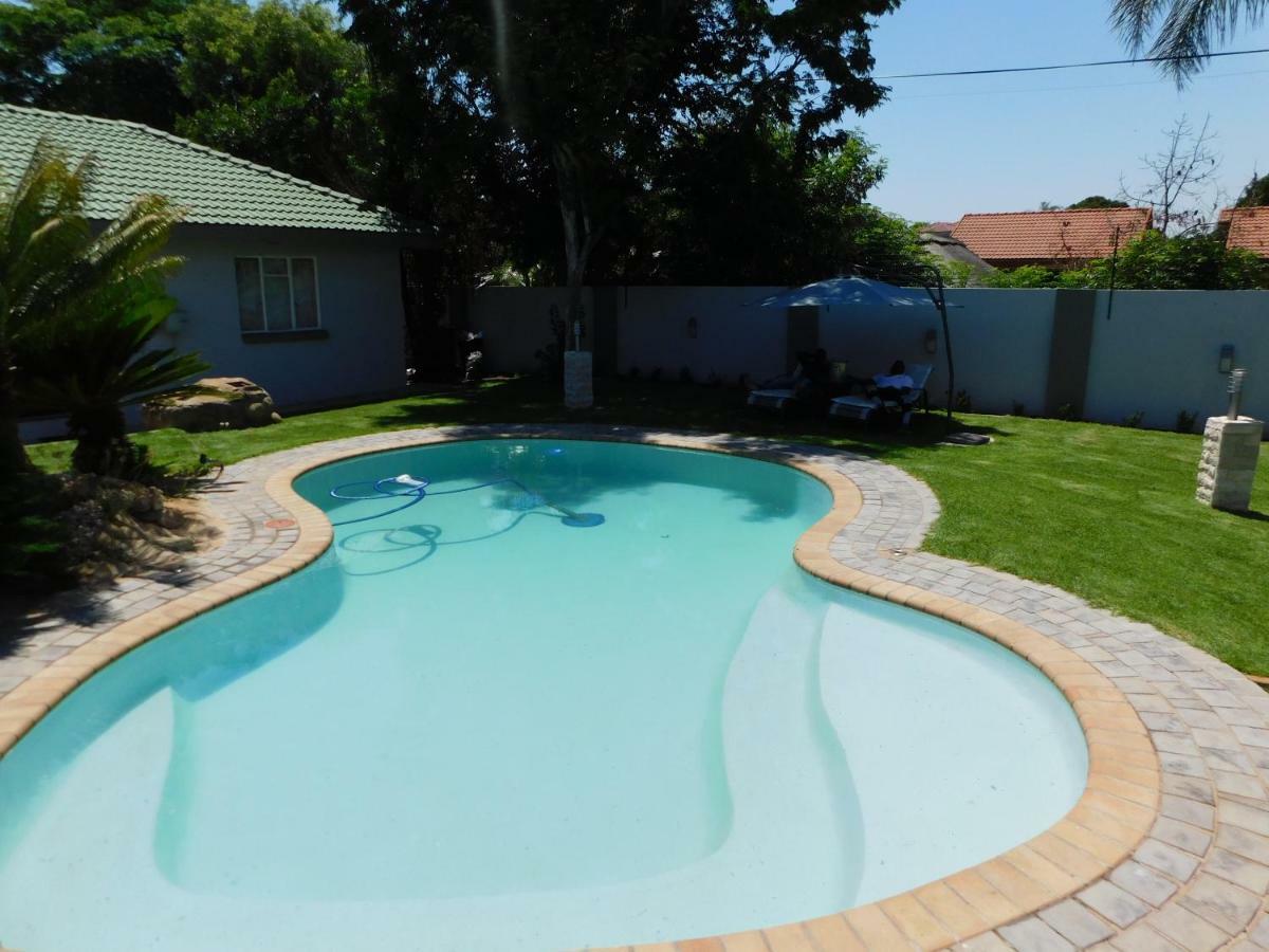 Savannah Guest House Polokwane Exterior foto