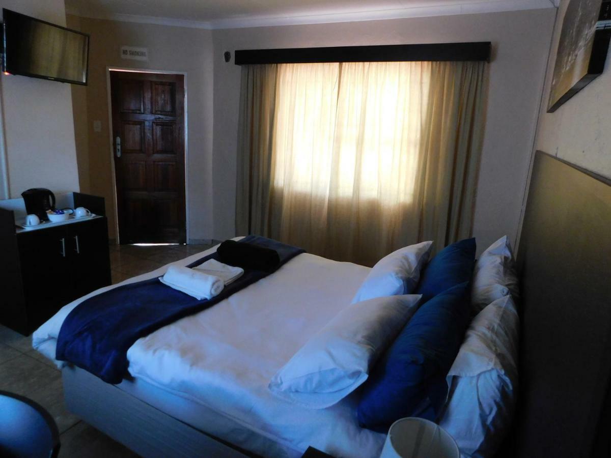 Savannah Guest House Polokwane Exterior foto